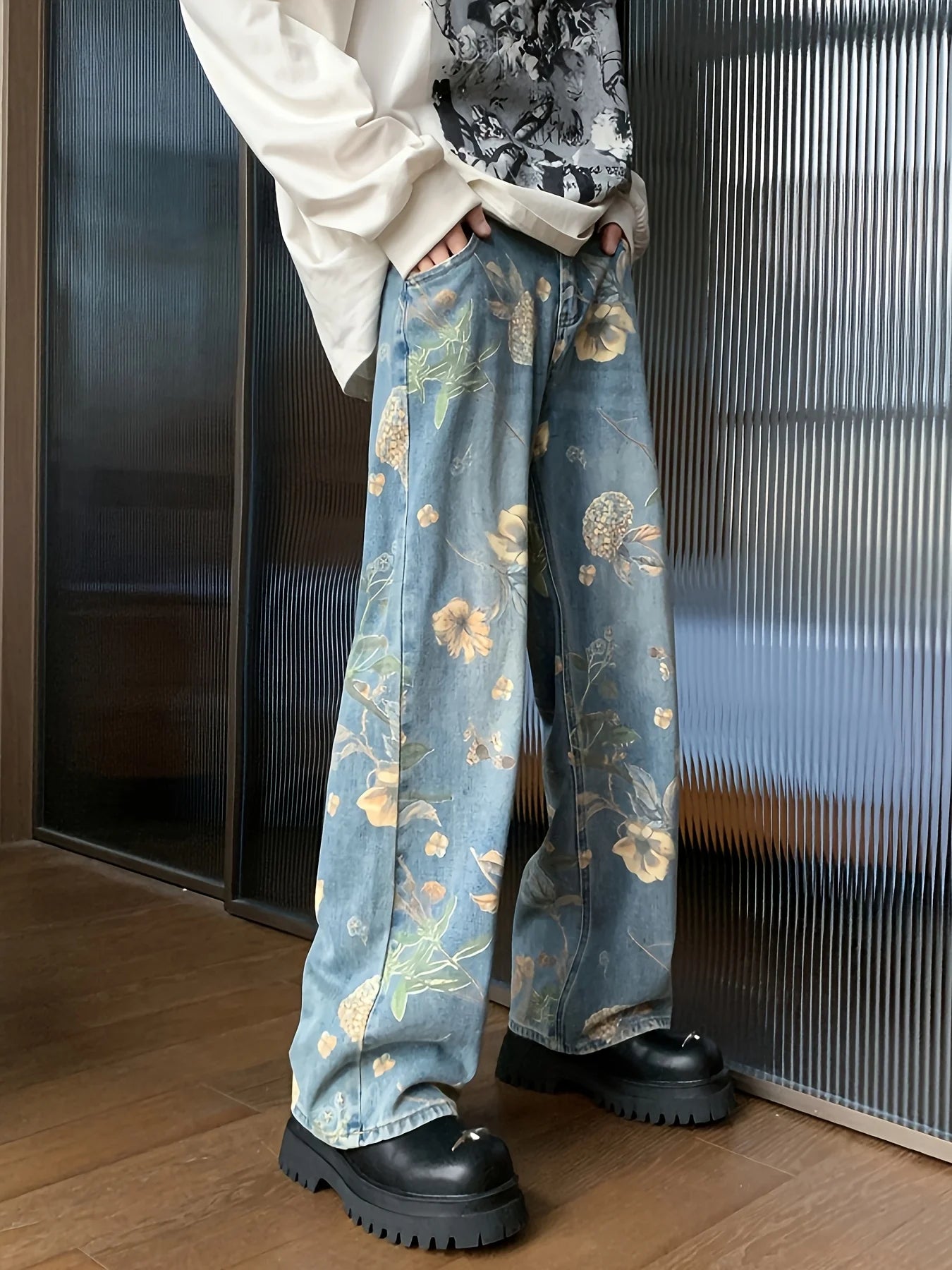 Floral High-Waist Jeans
